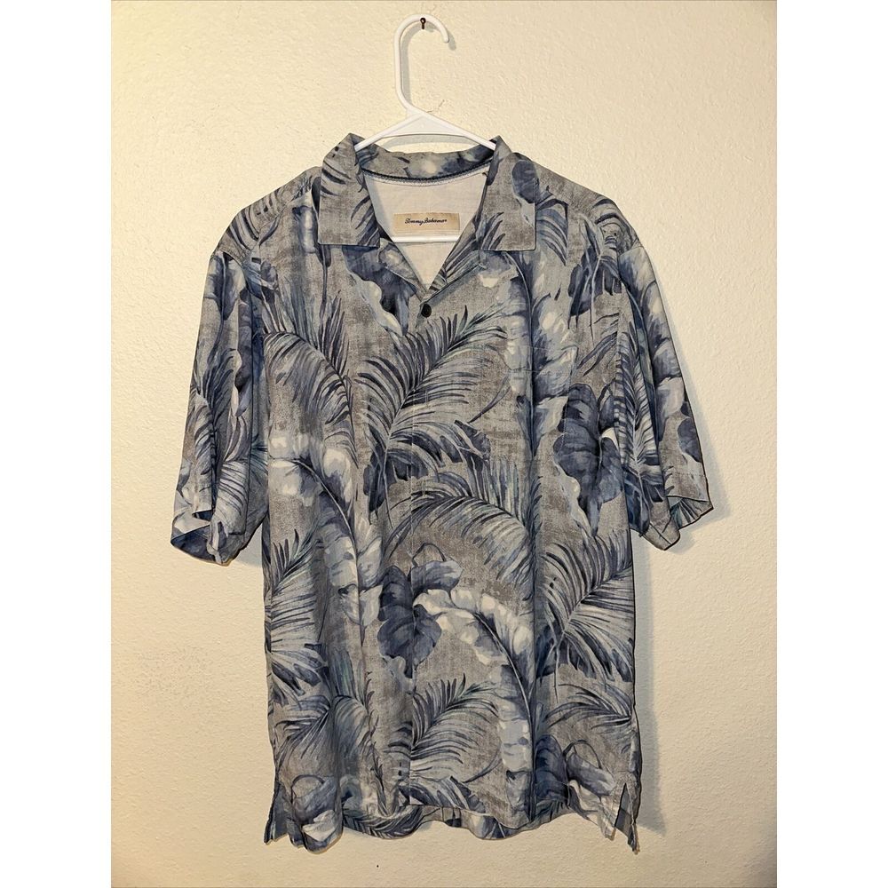 Vintage TOMMY BAHAMA Black/Blue Floral Print 100% Silk Hawaiian Shirt SZ. Medium